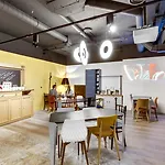 Mercure Centre Gare Montparnasse ホテル