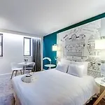 Mercure Centre Gare Montparnasse 4*
