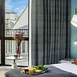 Mercure Centre Gare Montparnasse 호텔 4*