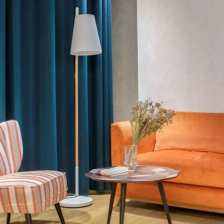 Mercure Centre Gare Montparnasse 4*