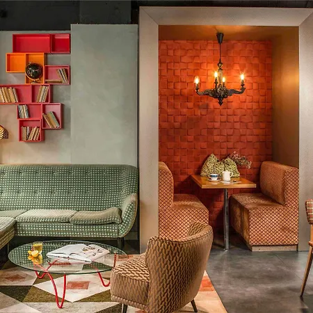 Mercure Centre Gare Montparnasse 4*