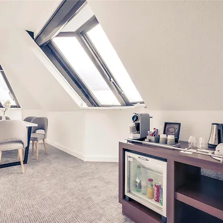 Mercure Centre Gare Montparnasse ホテル パリ