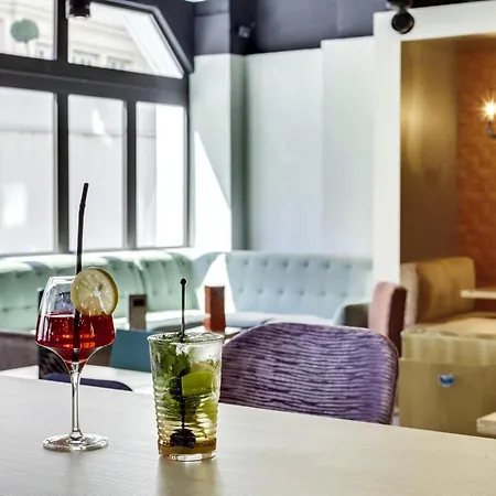Hotel Mercure Centre Gare Montparnasse 4*