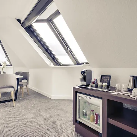 Mercure Centre Gare Montparnasse 4*