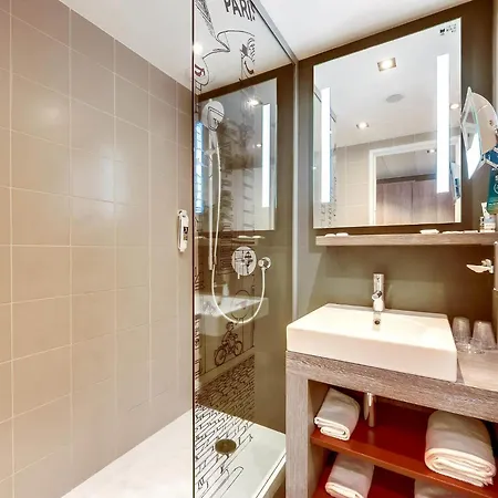 Mercure Centre Gare Montparnasse 호텔 4*
