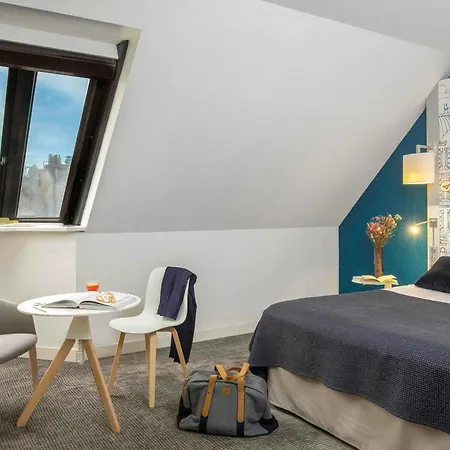 Mercure Centre Gare Montparnasse 4* パリ