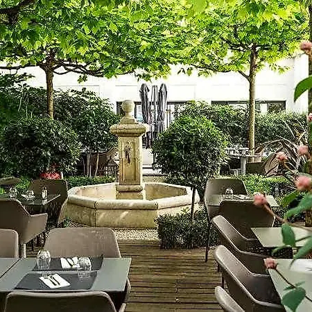 Mercure Centre Gare Montparnasse Hotel