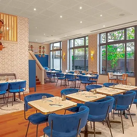 Mercure Centre Gare Montparnasse Paris