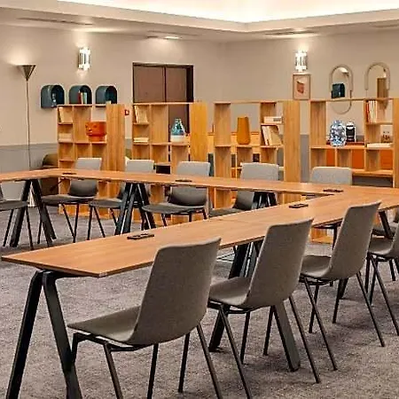 Mercure Centre Gare Montparnasse 4*