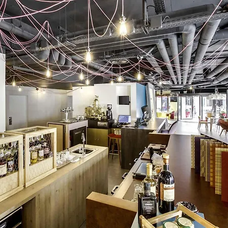 Mercure Centre Gare Montparnasse Szálloda 4*