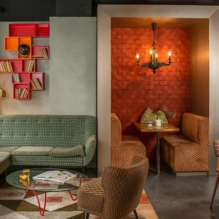 Mercure Centre Gare Montparnasse 4*