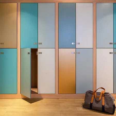 Mercure Centre Gare Montparnasse Hotel 4*