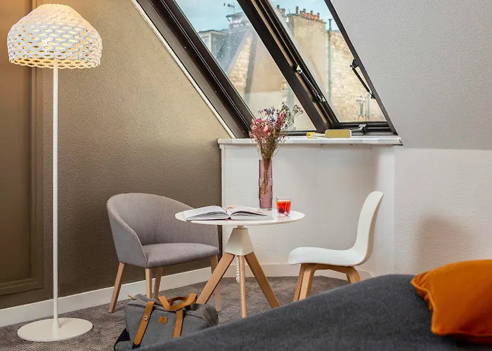 Hotel Mercure Gare Montparnasse 4*