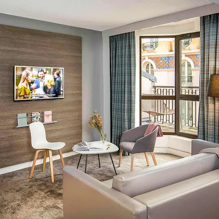 Hotel Mercure Centre Gare Montparnasse 4*
