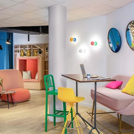 Mercure Centre Gare Montparnasse Hotel 4*